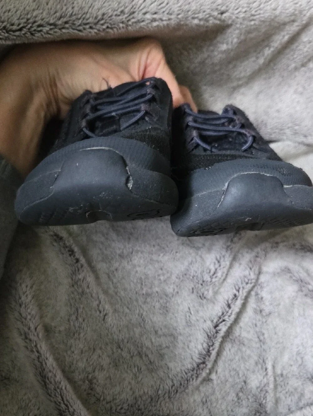 On Cloudswift (OC) All Black Size 1.5Y Sneaker